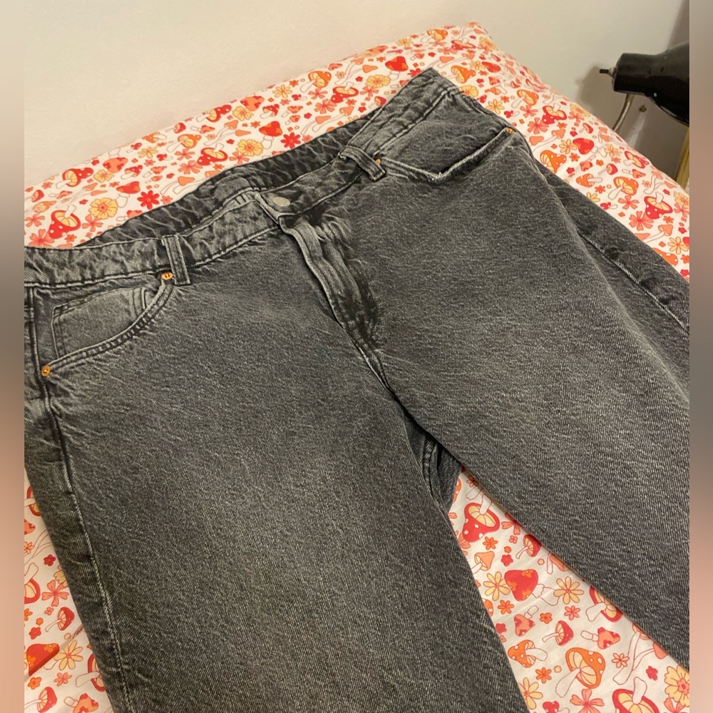 H&M black distressed look jeans
